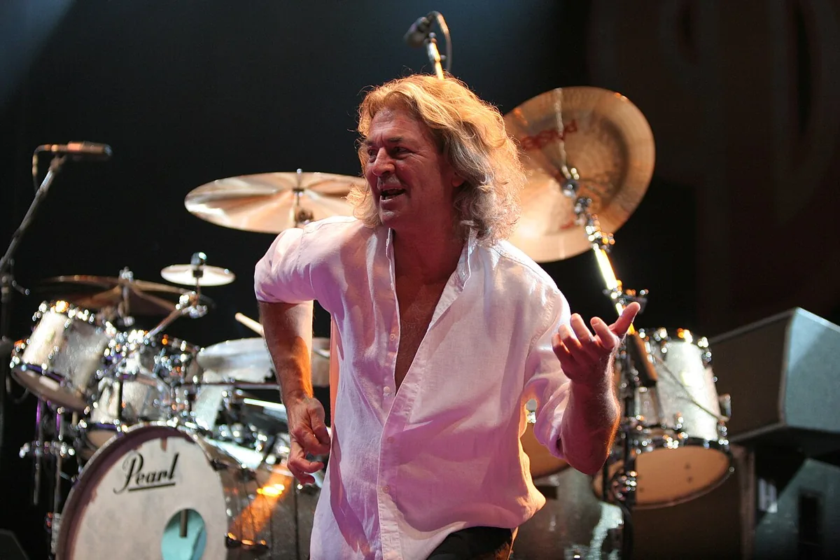 Ian Gillan performing with Deep Purple in Toronto in 2005